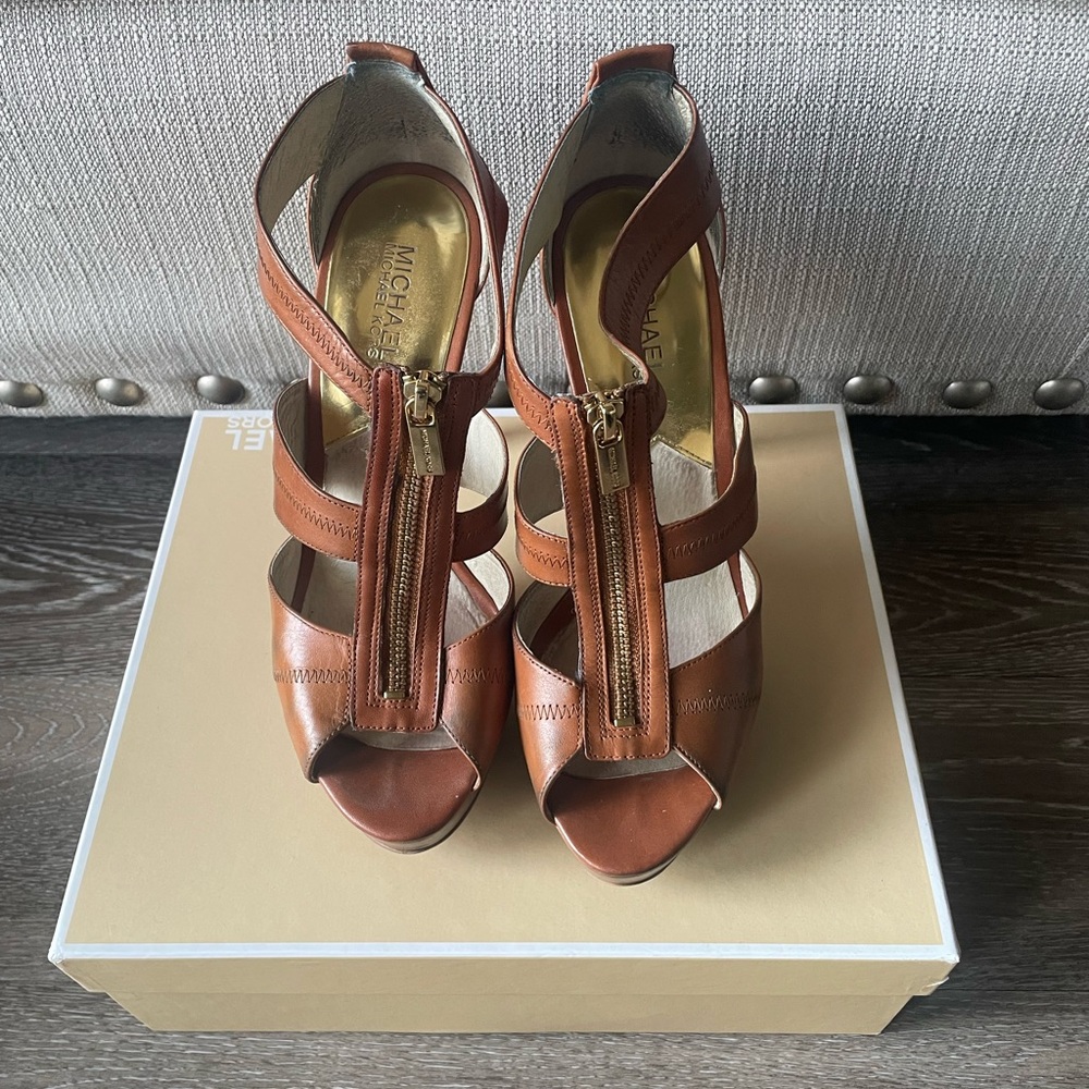 Michael Kors Women's Brown Leather Sandals